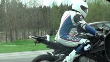 Camerman fail: AMS Alpha 12+ Nissan GTR (racegas) vs BMW S1000RR vs Switzer P800 GTR (pumpgas)